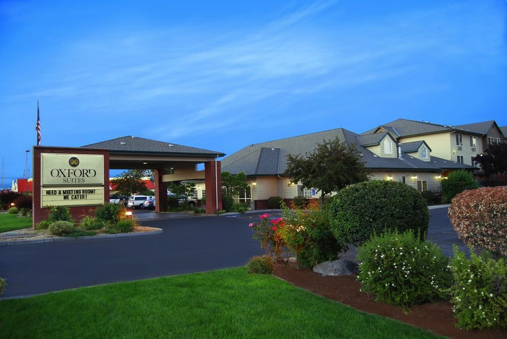 Oxford Suites Hermiston Zewnętrze zdjęcie