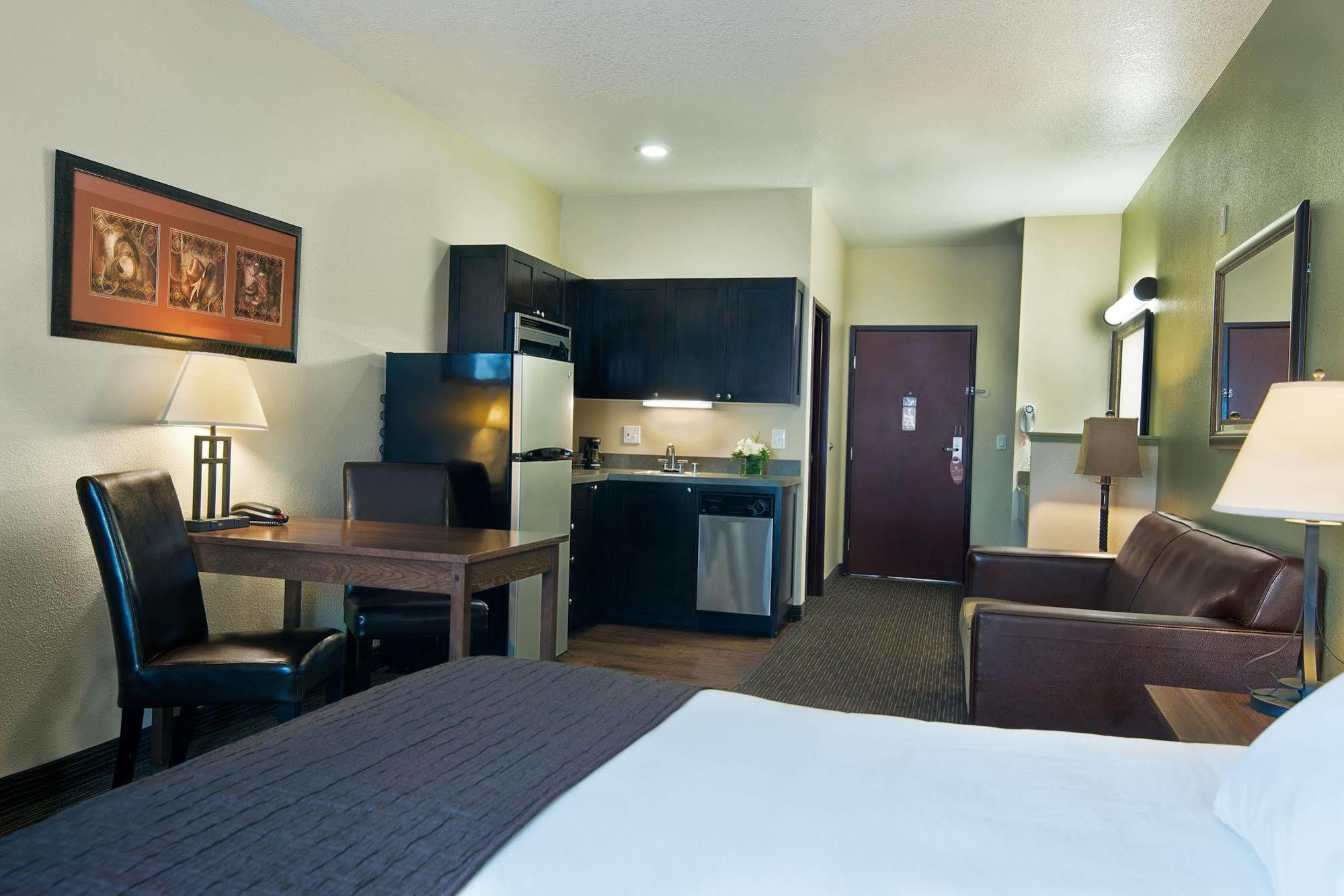 Oxford Suites Hermiston Zewnętrze zdjęcie